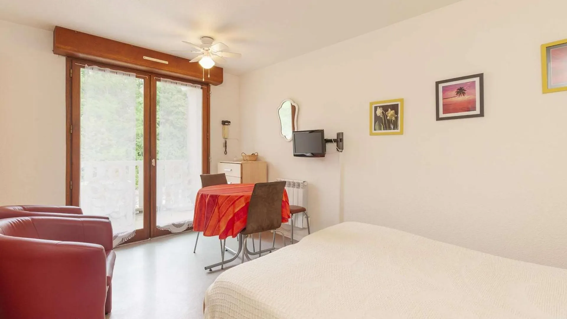 Charmant T1 Avec Balcon Et Animaux Acceptes - Fr-1-841-50 Barbotan-les-Thermes Frankrijk