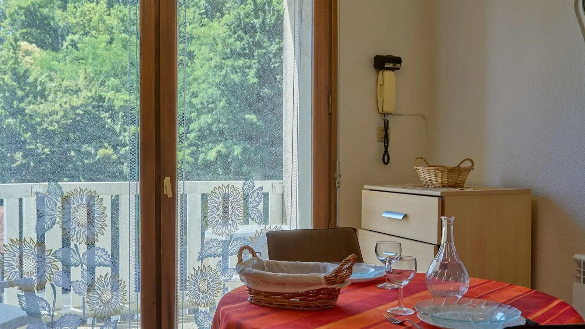 Charmant T1 Avec Balcon Et Animaux Acceptes - Fr-1-841-50 Barbotan-les-Thermes 0*,  Frankrijk